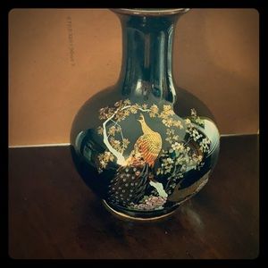 OMC Japanese floral vase 6 inches tall